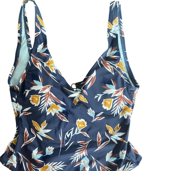 Dolce Vita Pigeon Matisse Floral One Piece Swimsuit NWT Size S - Picture 5 of 8